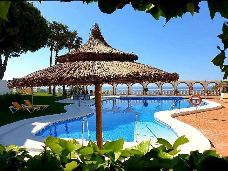 Tio Charles Village Benalmadena